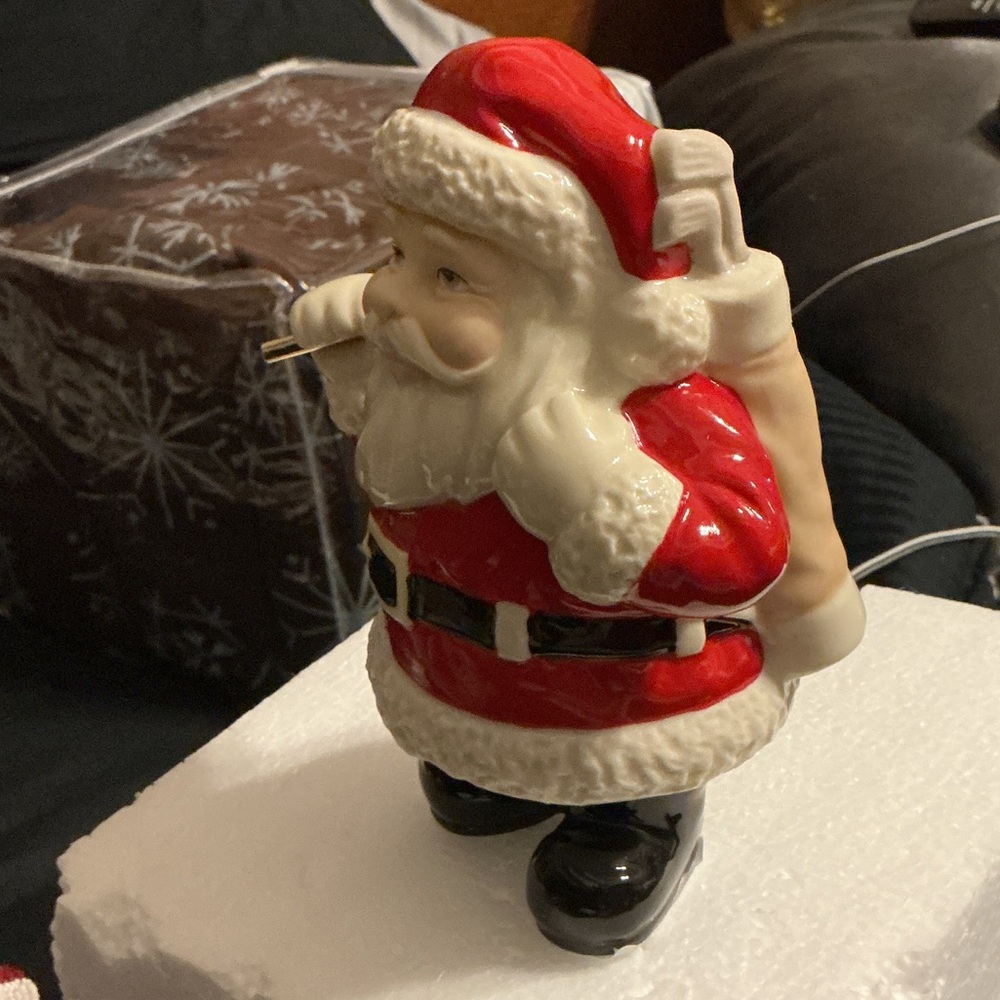 Jolly Golfing Santa Claus Holiday Figurine - Red, White, and Black